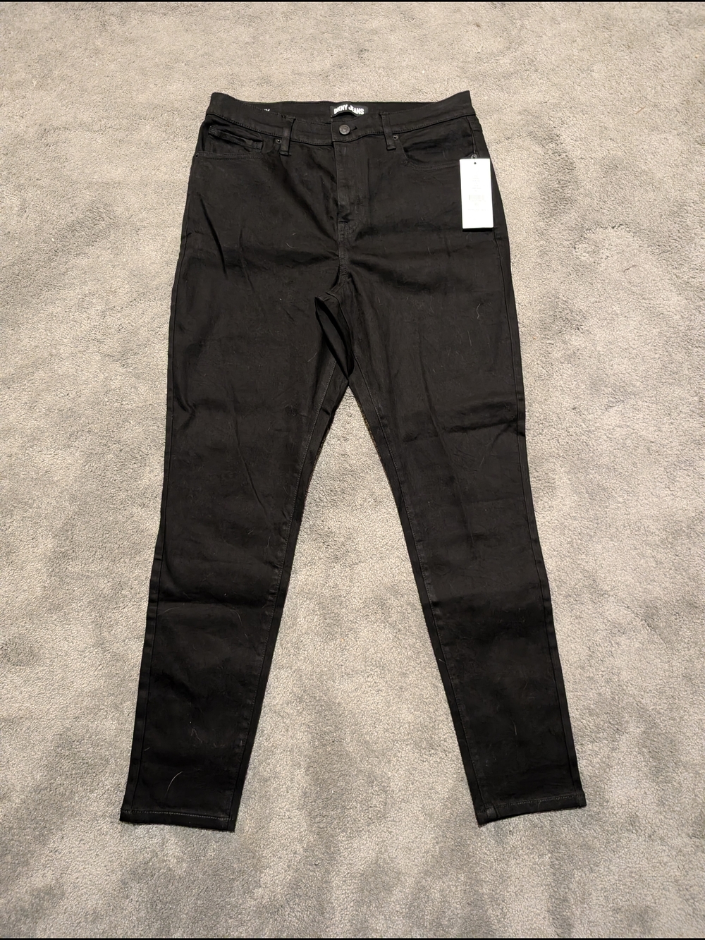 DKNY Essex Skinny Jeans